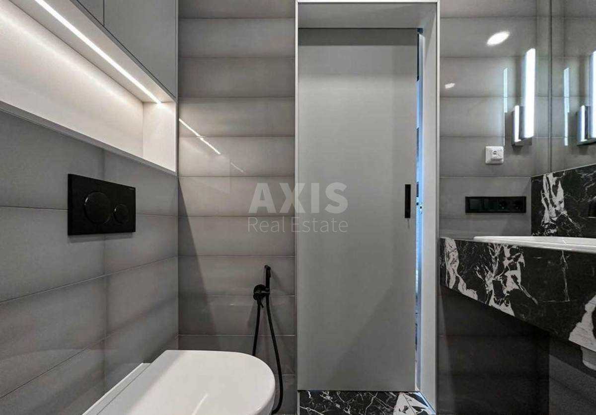 2k apartment vul. Bul'varno-Kudrjavs'ka 173