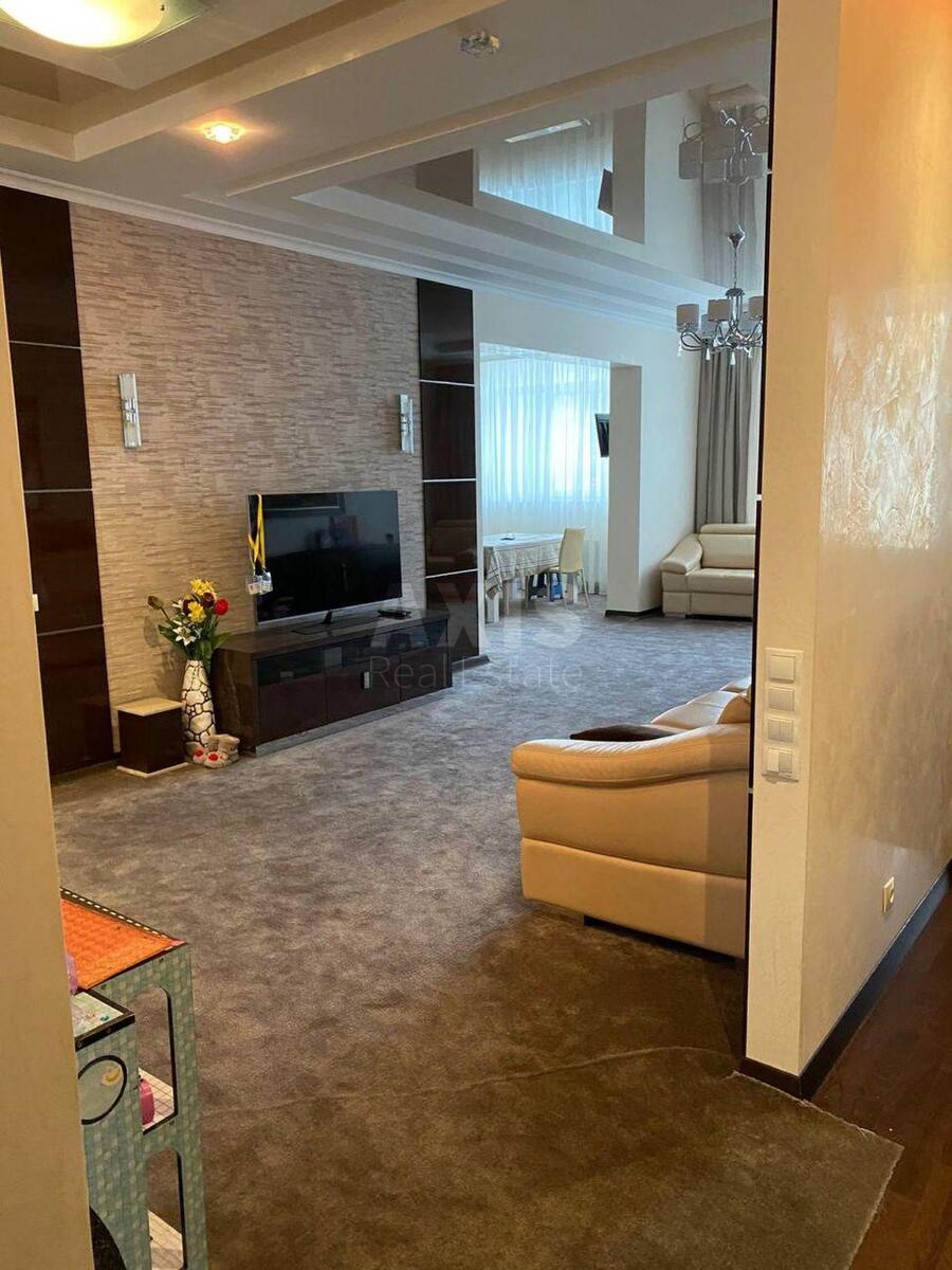 4k apartment vul. Dragomyrova Myhajla 20594842
