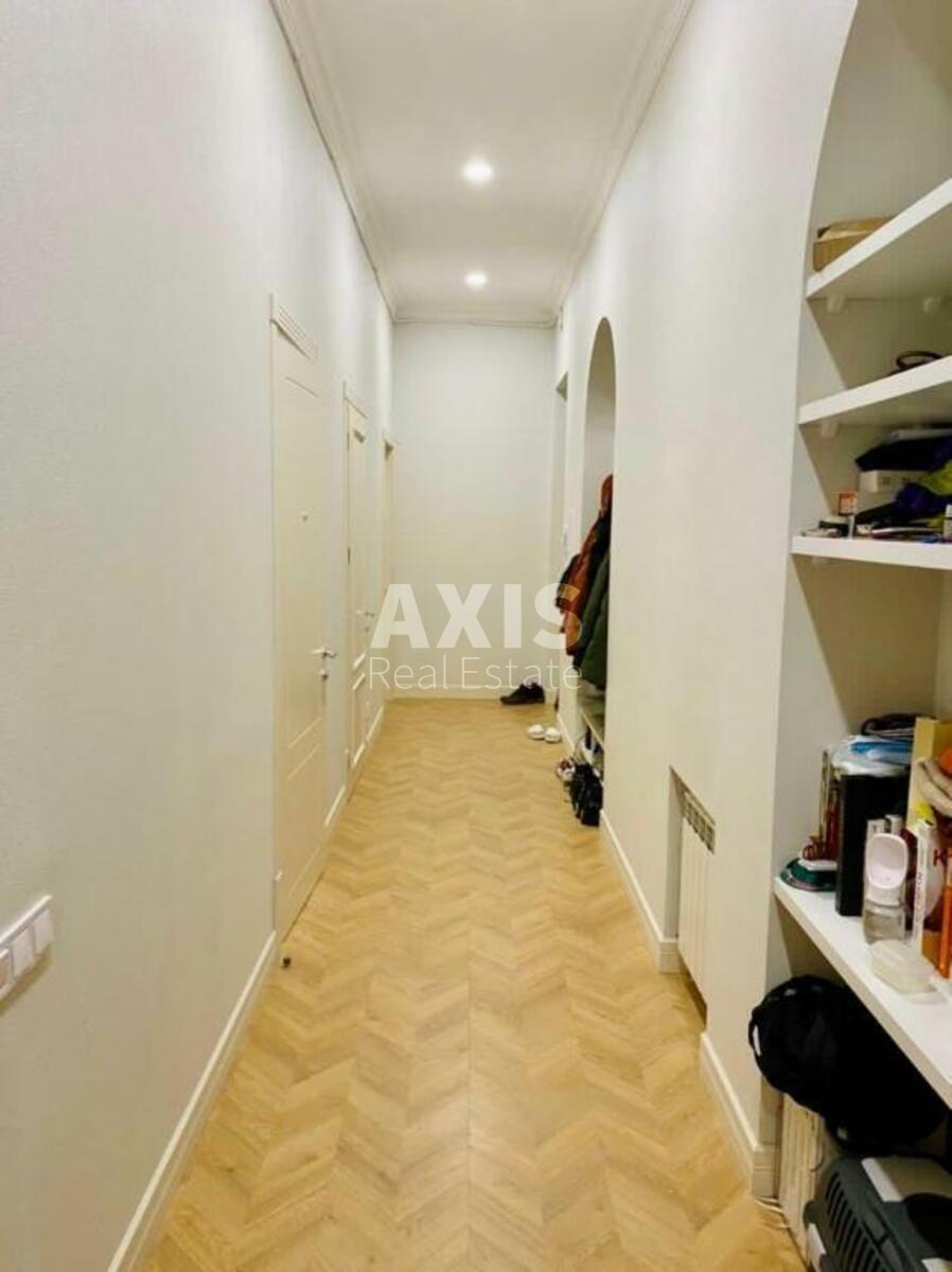 4k apartment vul. Ljuterans'ka 134