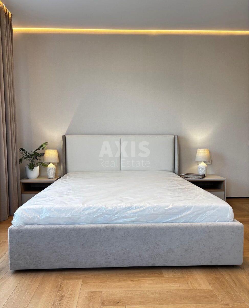 3k apartment nab. Dniprovs'ka 15593617