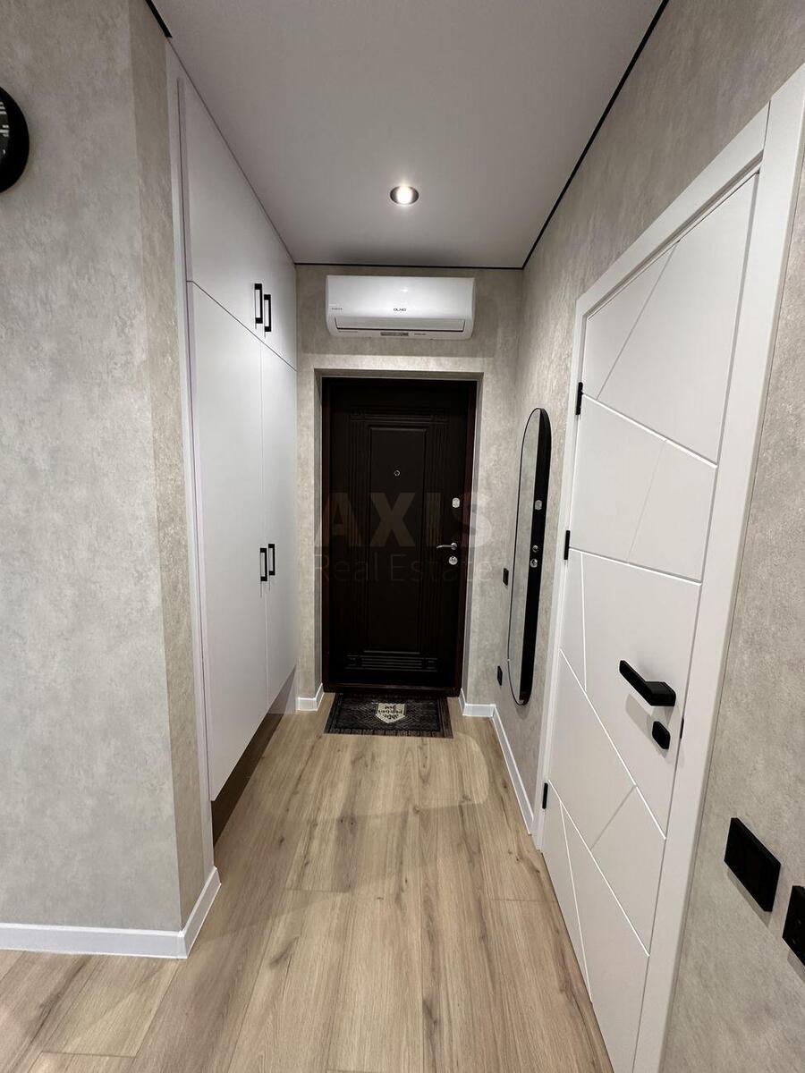 1k apartment vul. Rodyny Kristeriv 144