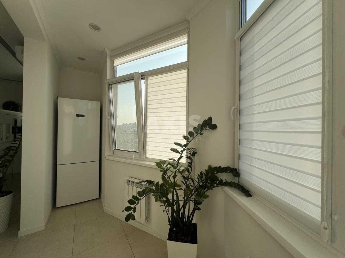 3k apartment vul. Zhyljans'ka 1186288913