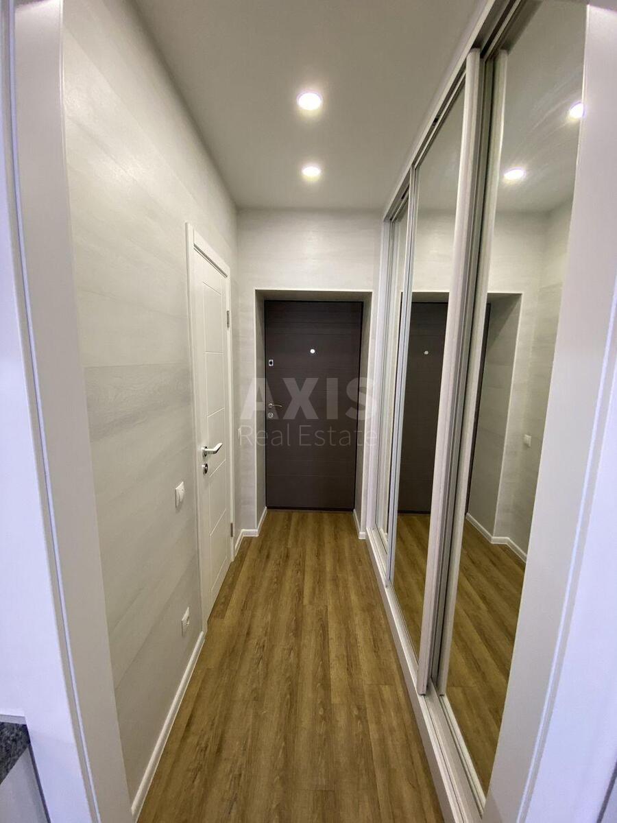 1k apartment vul. Solovcova Mykoly 24