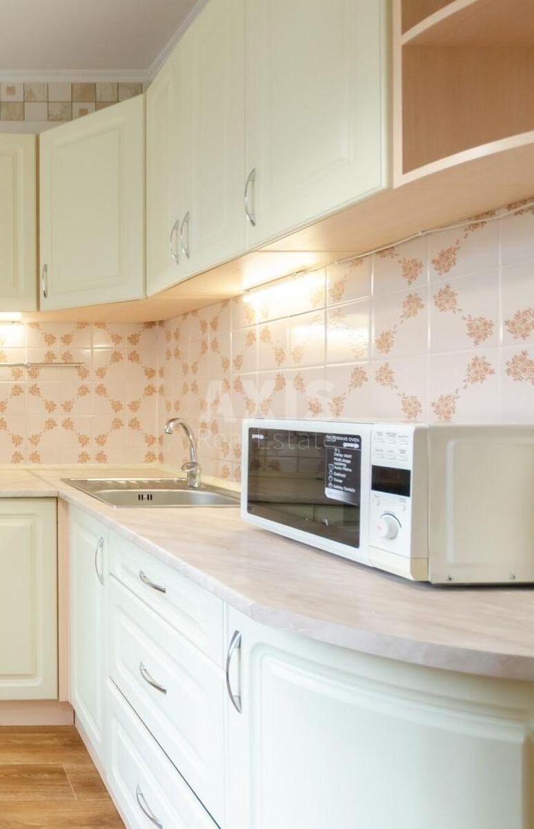 3k apartment vul. Bal'zaka Onore de 57