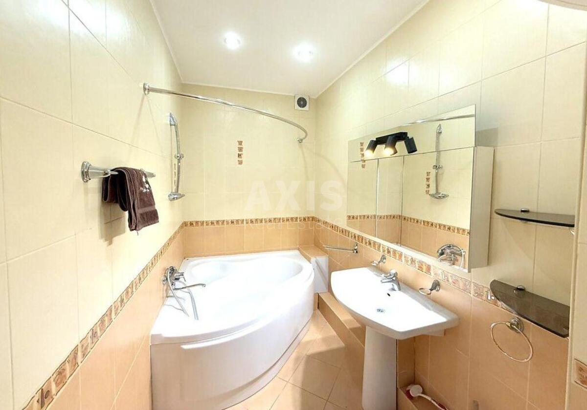 2k apartment pr-t Geroi'v Stalingrada 10А591867