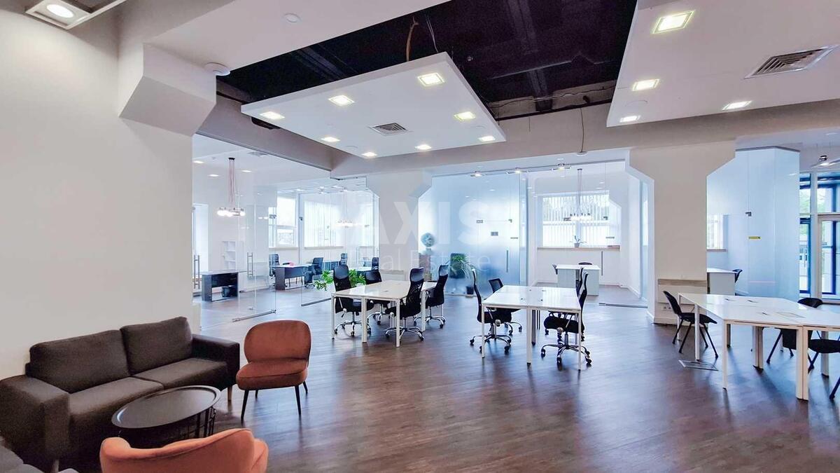 Office prov. Ohtyrs'kyj 7, 437m20