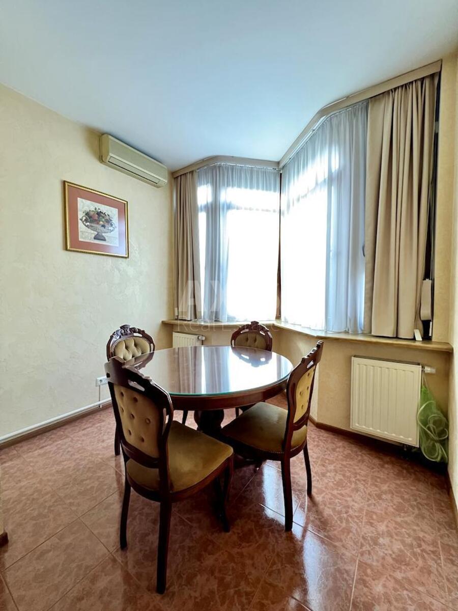 3k apartment vul. Kudrjavs'ka 13/19593437