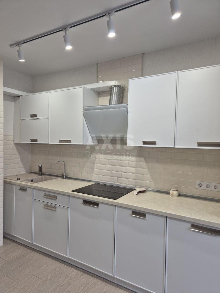 2k apartment vul. Chavdar Jelyzavety 21