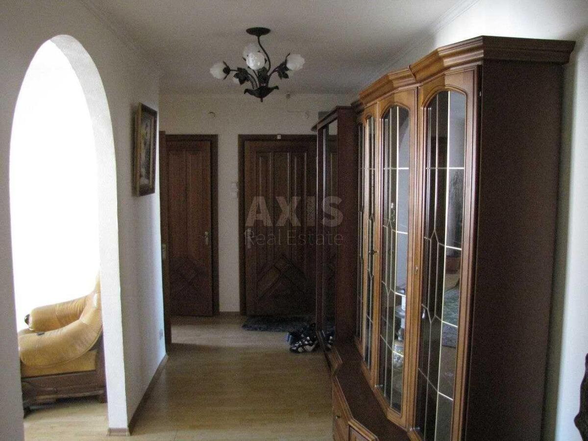 3к квартира ул. Драгомирова Михаила 20