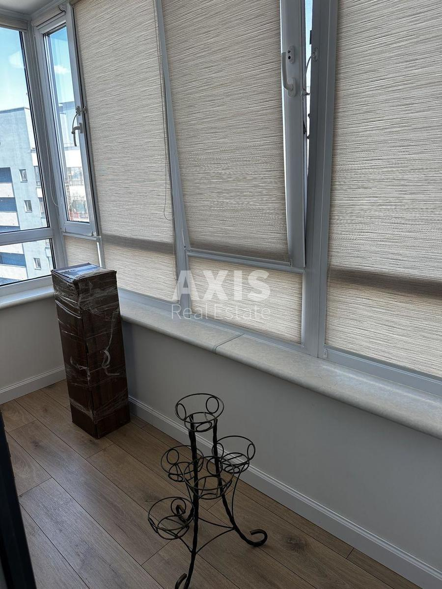 4k apartment vul. Sholudenka 30353875