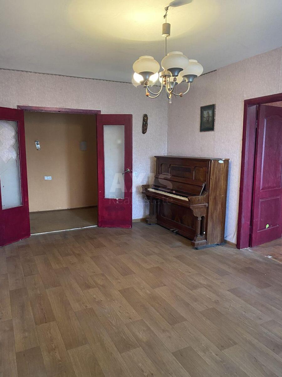 4k apartment vul. Raduns'ka 461
