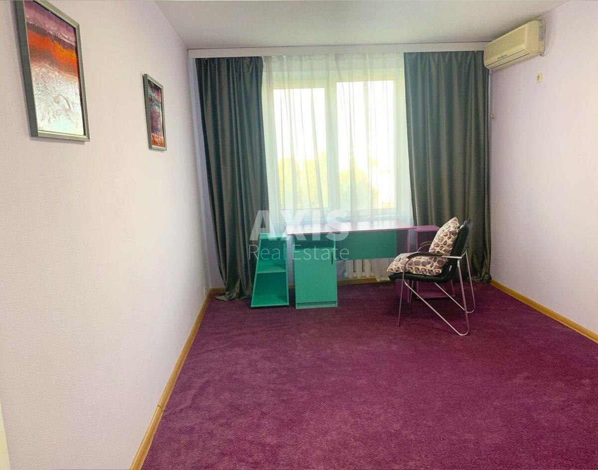 3k apartment nab. Rusanivs'ka 65