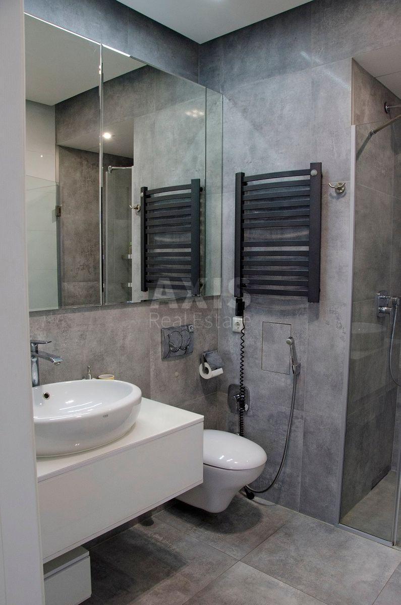 1k apartment vul. Solom'jans'ka 15А8
