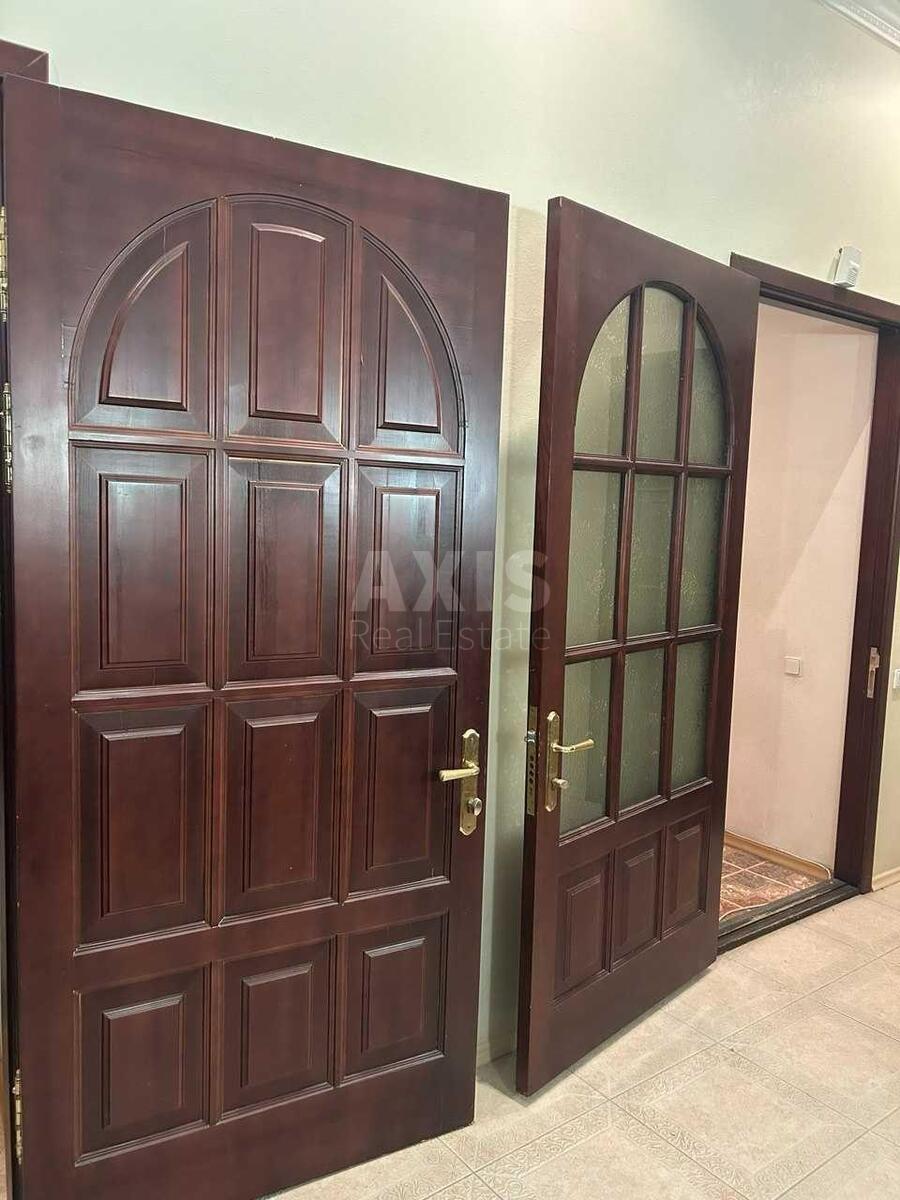 Офис ул. Крещатик 25, 100м2640993