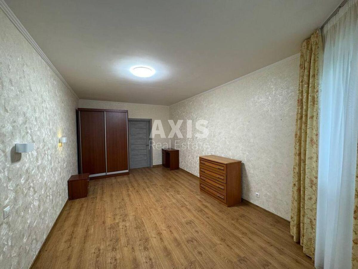 3k apartment vul. Geroi'v Oborony 10а8