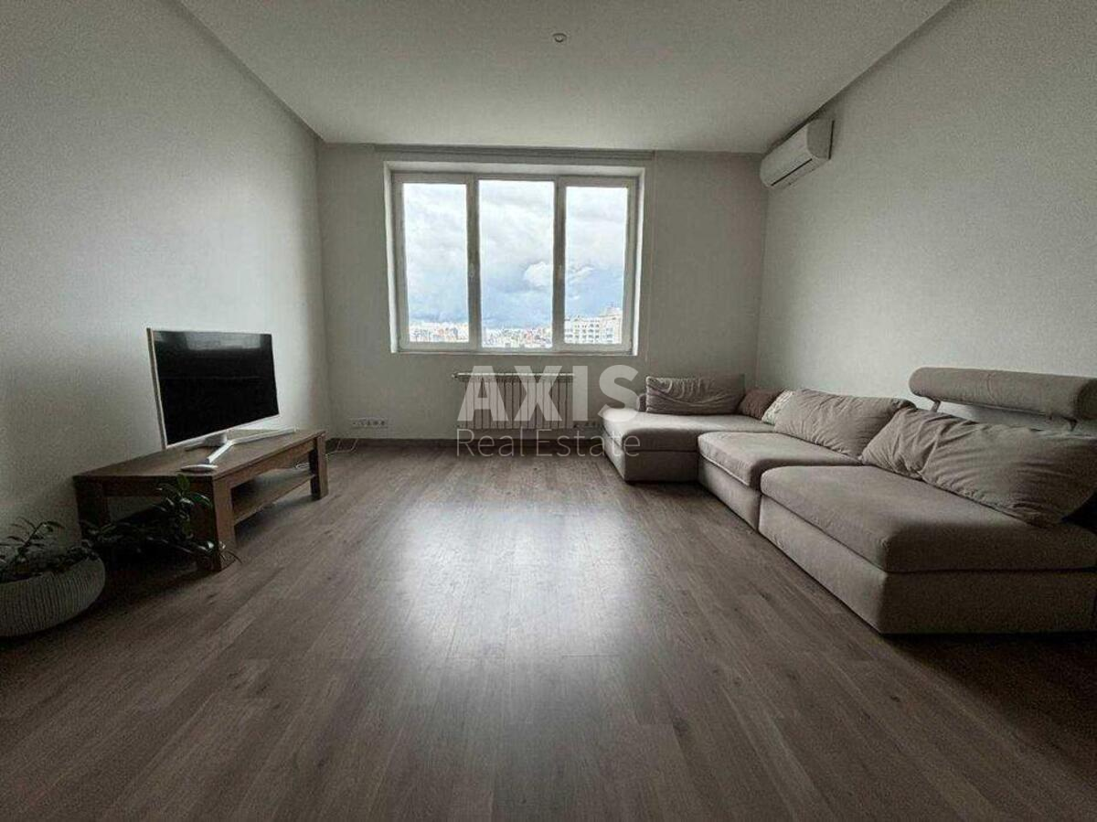 3k apartment vul. Demii'vs'ka 133
