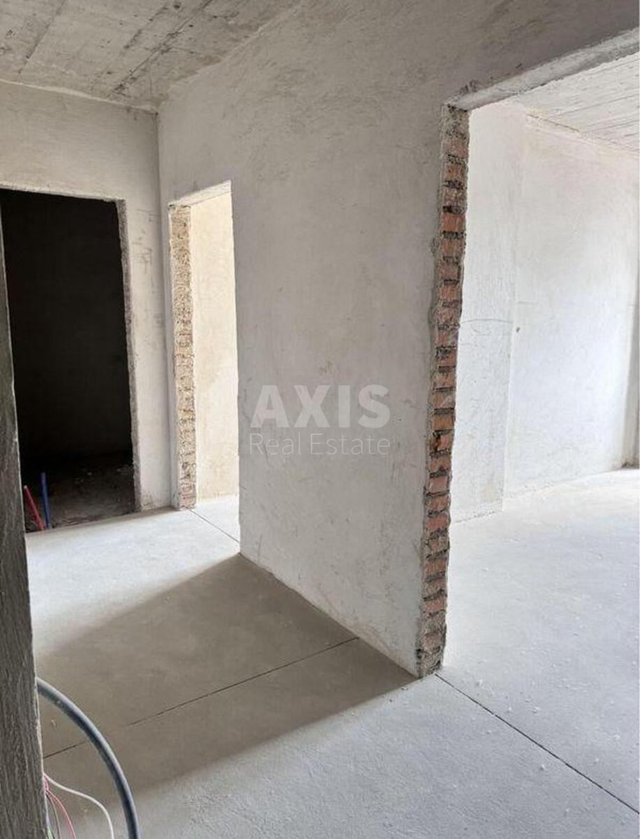 2k apartment vul. Sosjury Volodymyra 63