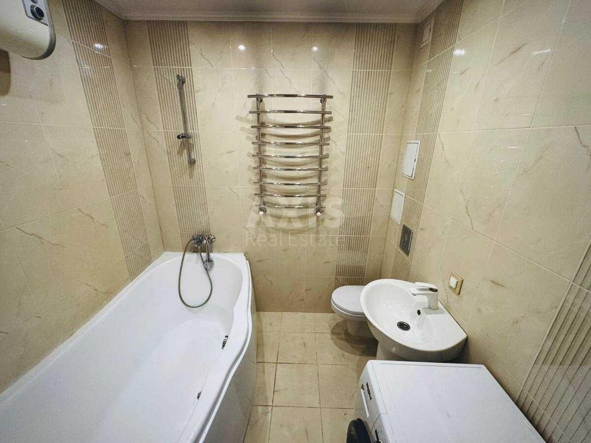 1k apartment pr-t Geroi'v Stalingrada 53Б7