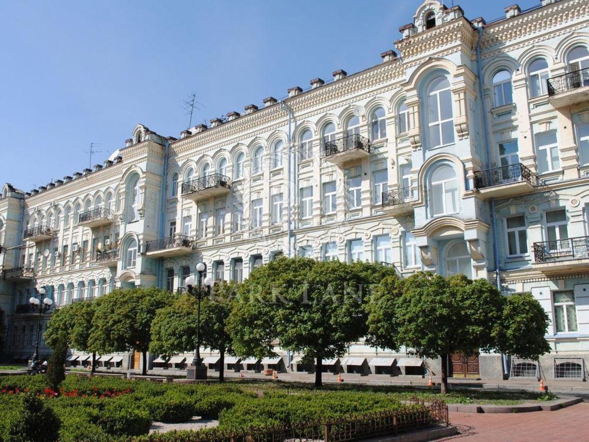 5к квартира вул. Хмельницького Богдана 30/10