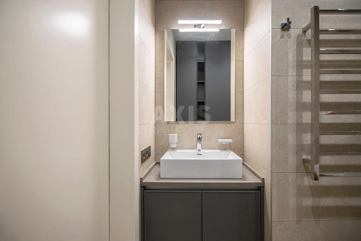 3k apartment vul. Antonovycha 118/198