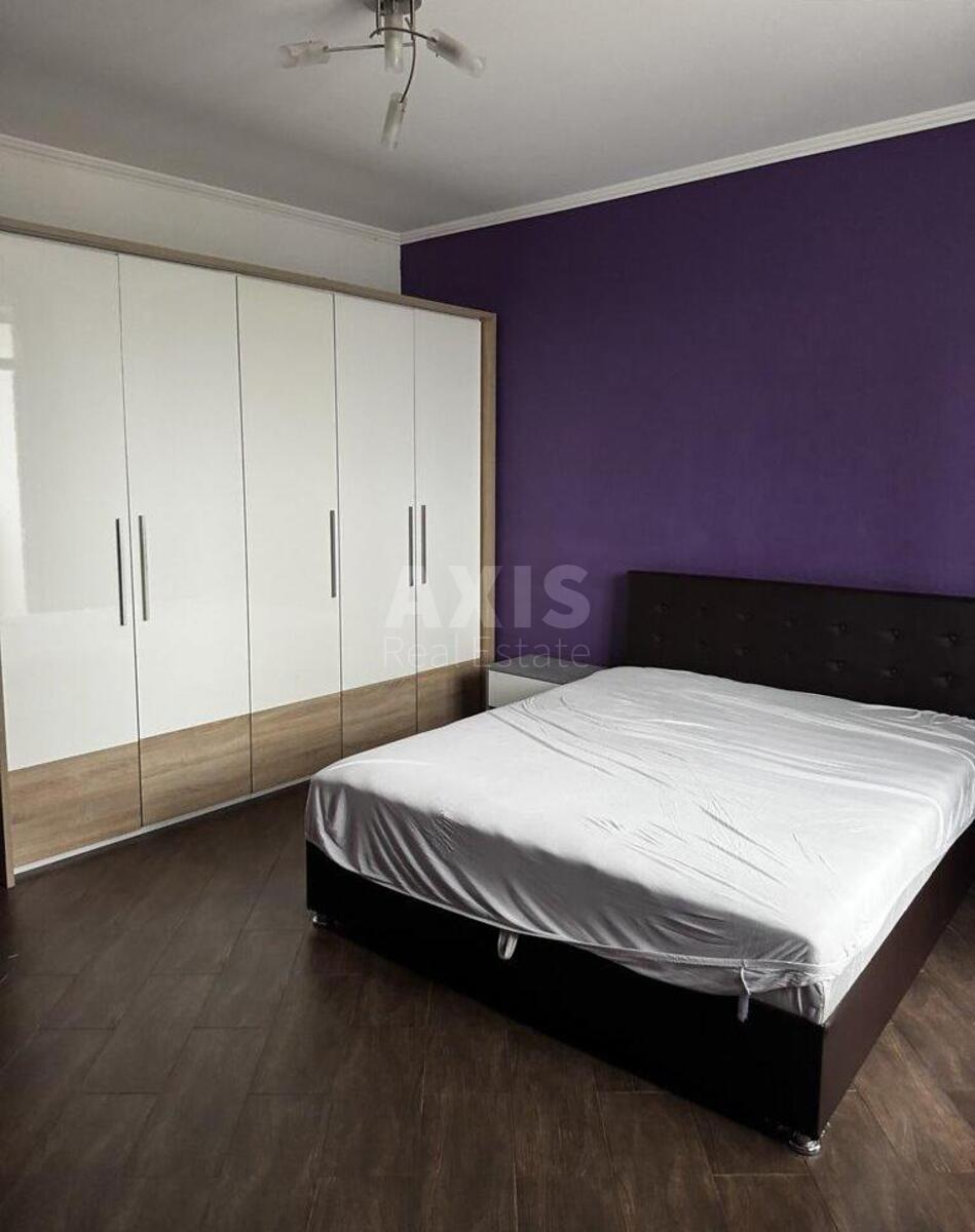 3k apartment nab. Dniprovs'ka 25563574