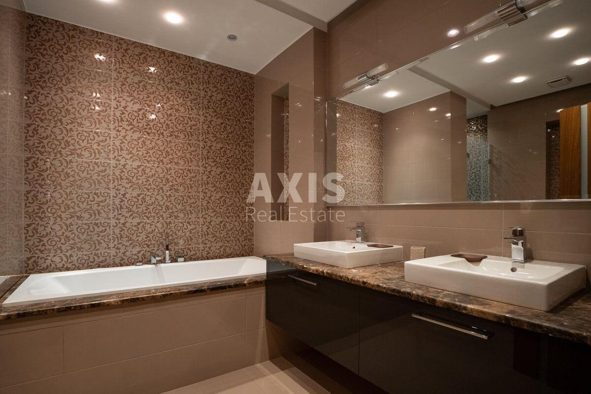 House vul. Red'chyns'ka, 200m2, Kyiv city608004