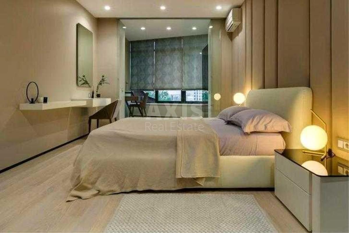 3k apartment vul. Jevgena Konoval'cja 36В5
