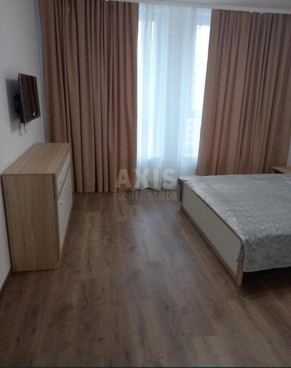 1k apartment pr-t Berestejskij 67Б624413