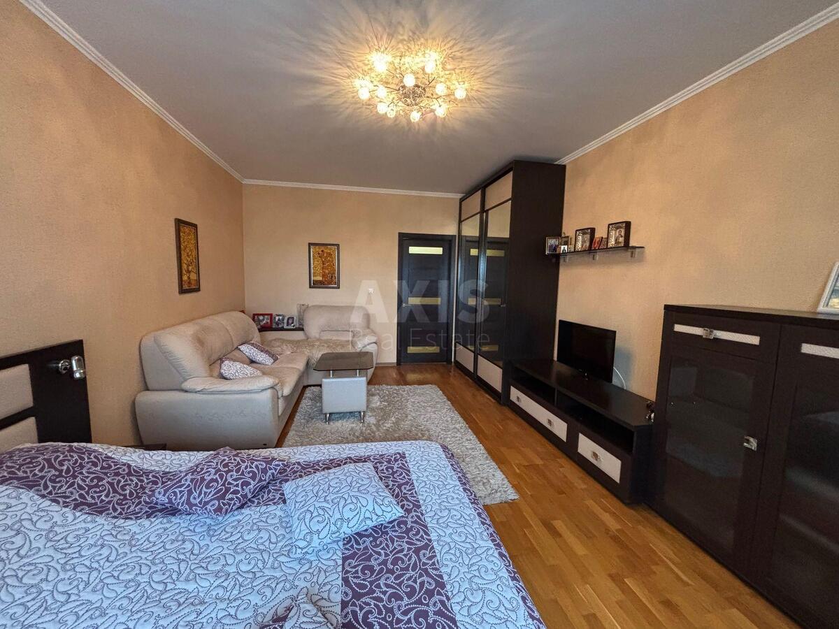 3k apartment vul. Boryspil's'ka 4575677