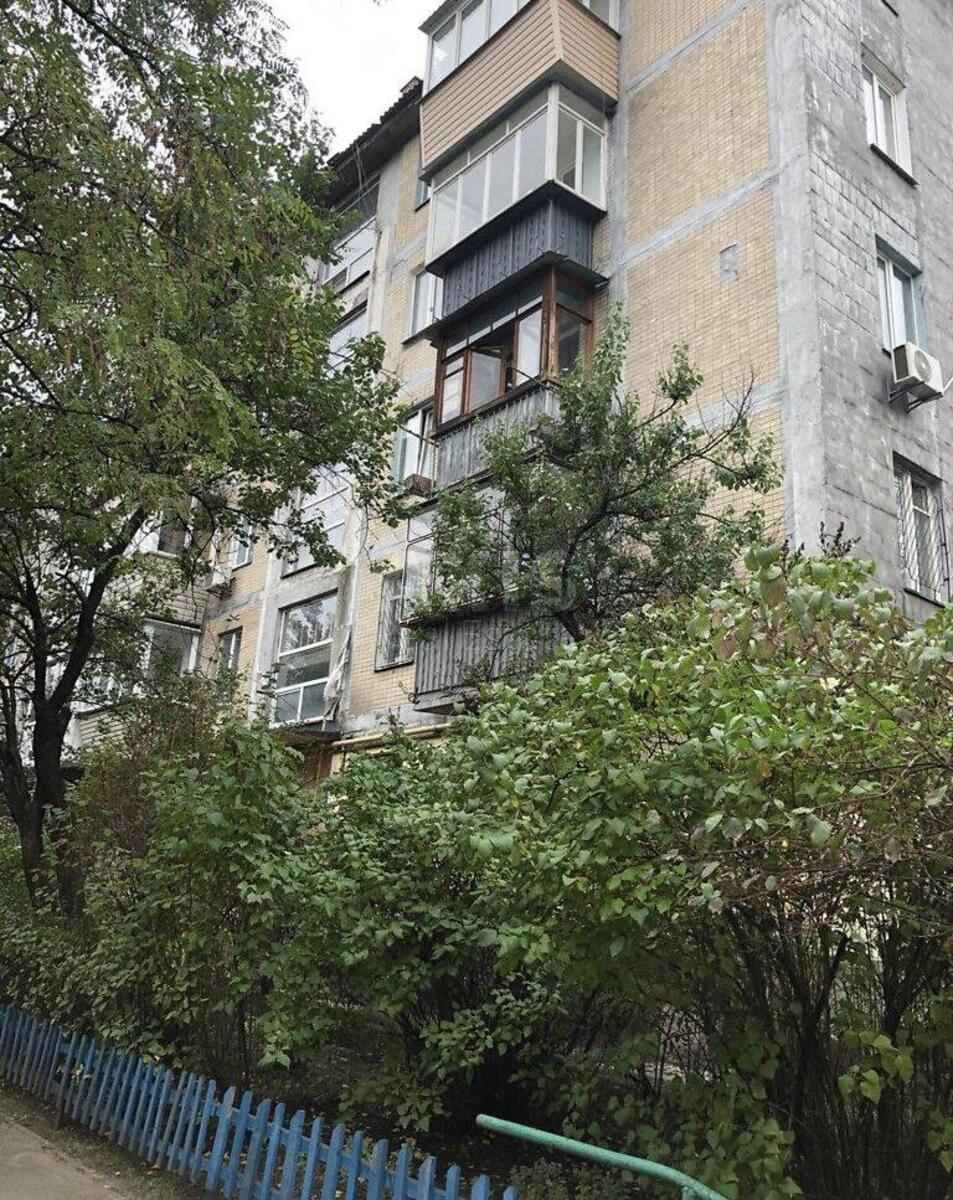 2k apartment vul. Vyflejems'ka 8