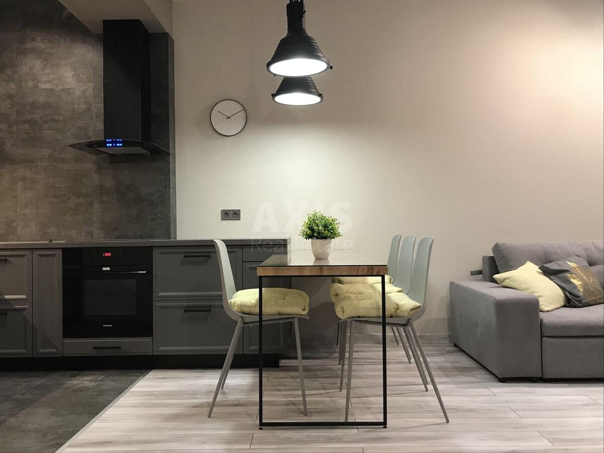 2k apartment vul. Sichovyh Stril'civ 52А62204