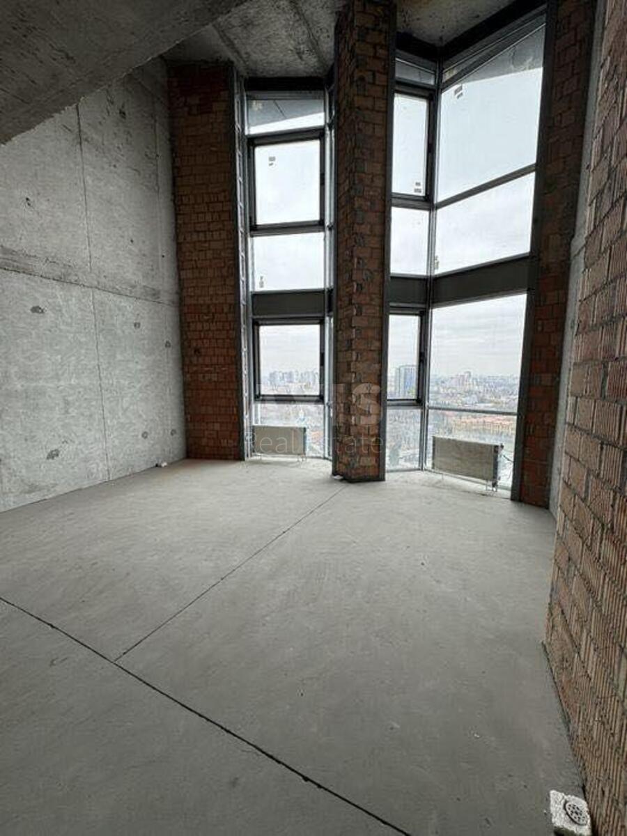 5k apartment vul. Lypkivs'kogo Vasylja Mytropolyta 38А