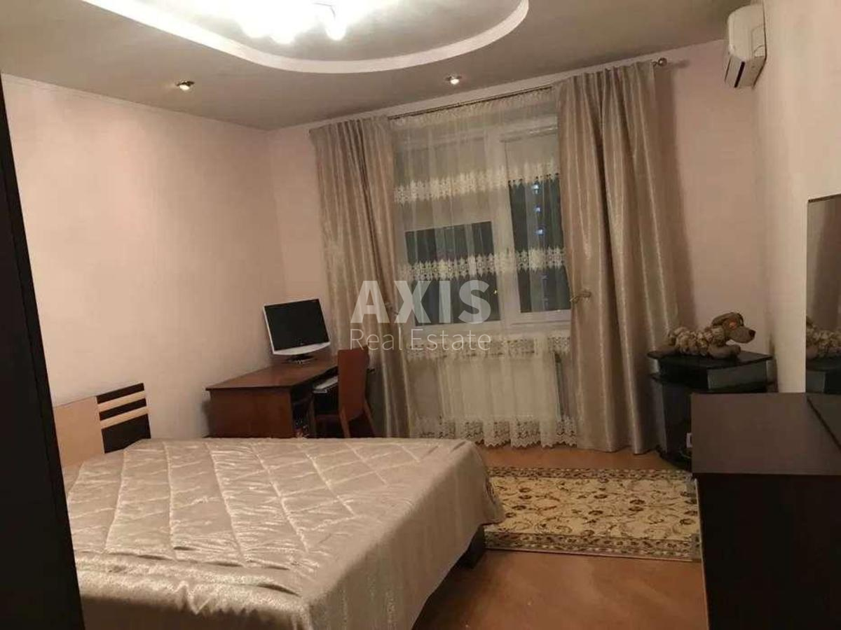 3k apartment vul. Knjazhyj Zaton 24
