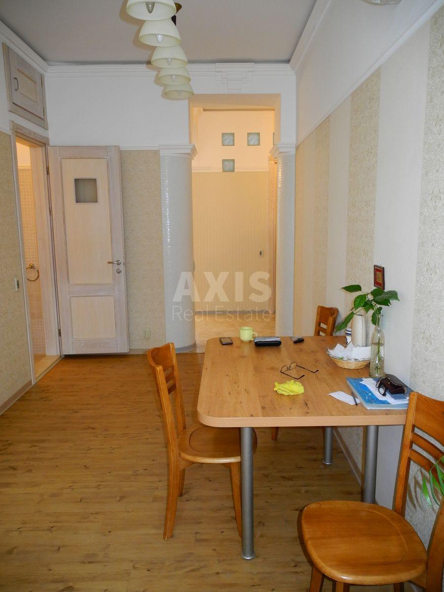 3k apartment vul. Gusovs'kogo 12/78