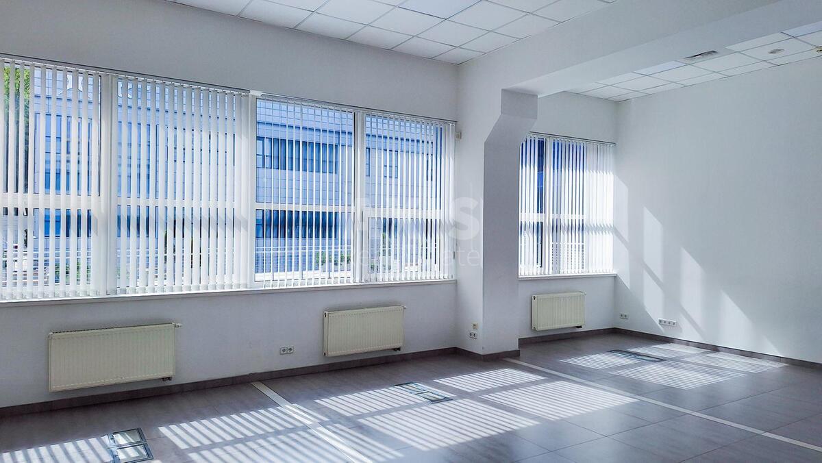 Office prov. Ohtyrs'kyj 6, 298m2586861