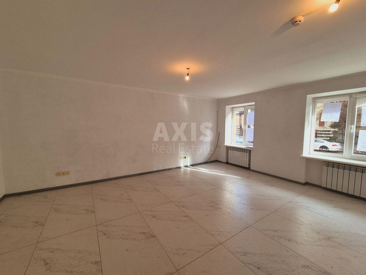 Office vul. Vvedens'ka 15, 45m22