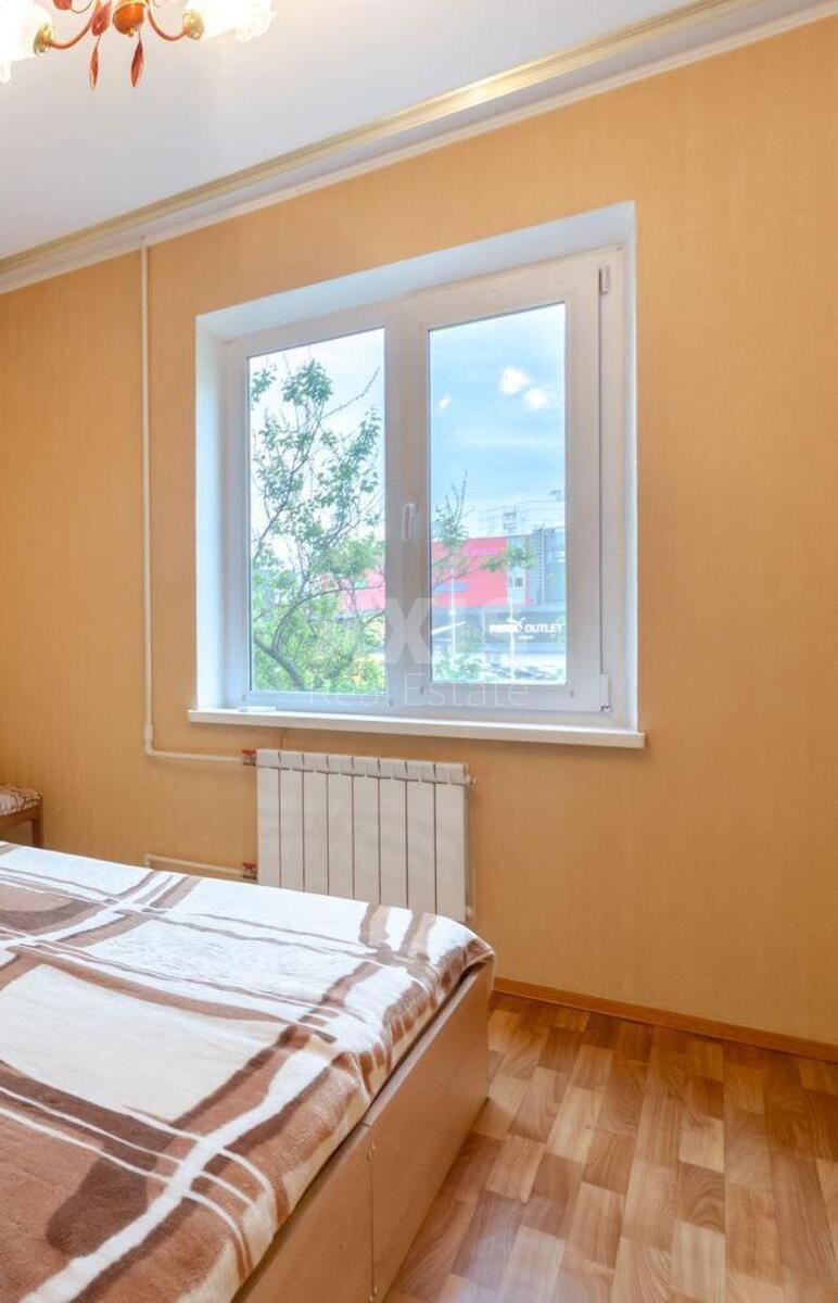 3k apartment vul. Bal'zaka Onore de 571