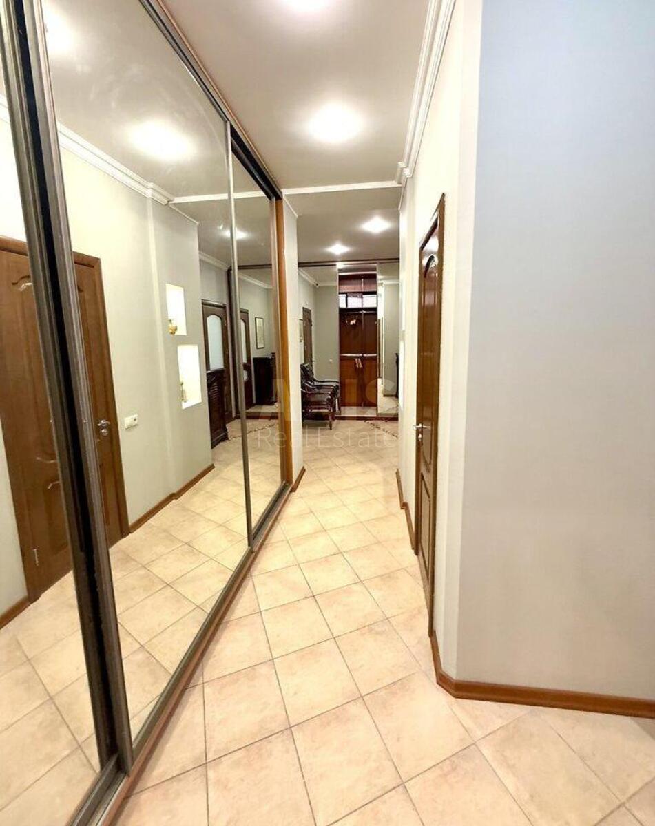 2k apartment pr-t Geroi'v Stalingrada 10А591869