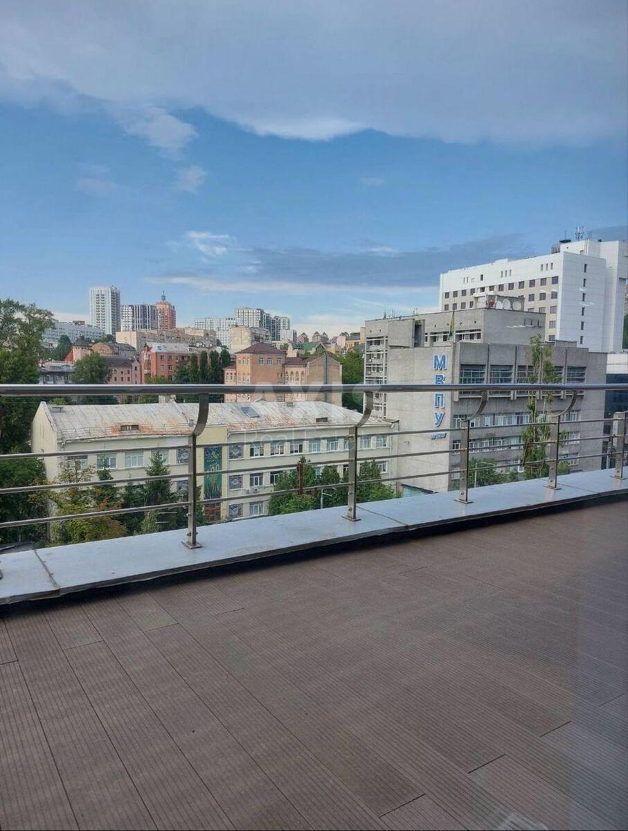 Office bul. Shevchenka Tarasa 33Б, 137m2604179