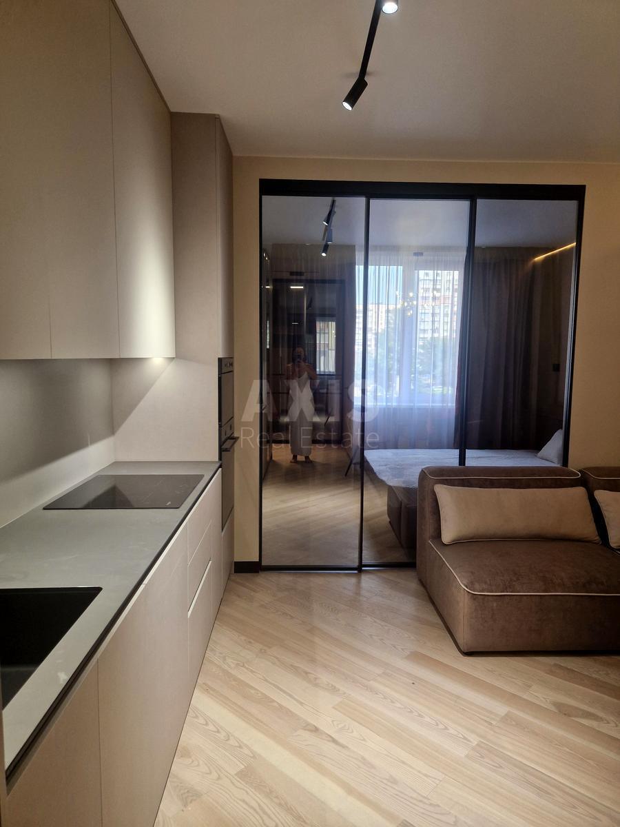 1k apartment vul. Dragomyrova Myhajla 14А596313