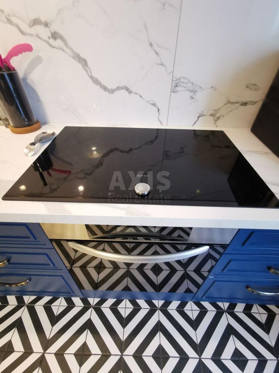 3k apartment vul. Revuc'kogo 4010