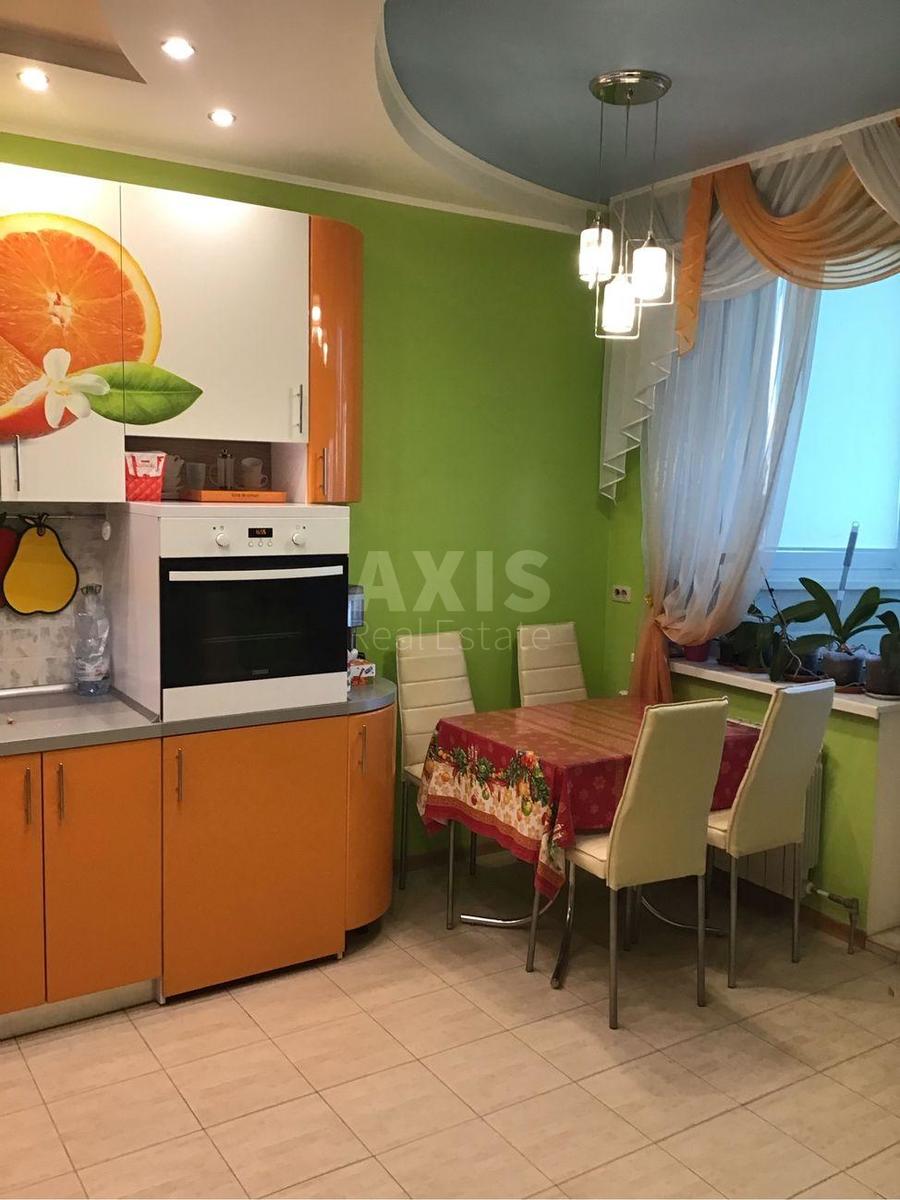 1k apartment prov. Feodosijs'kyj 140