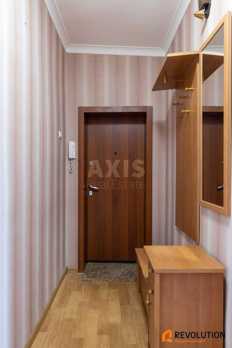 1k apartment vul. Muroms'ka 17/203