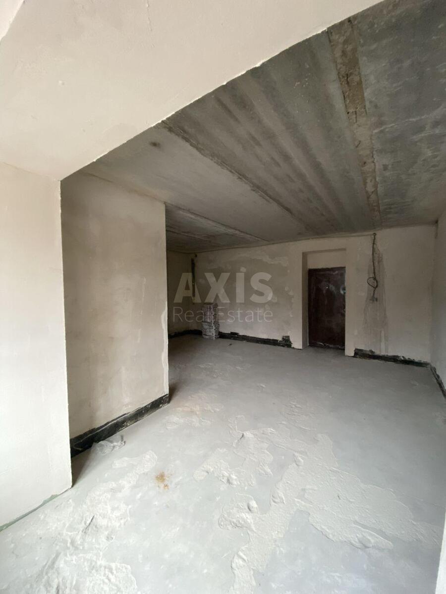 Trade object vul. Radystiv 34Ж, 33m27