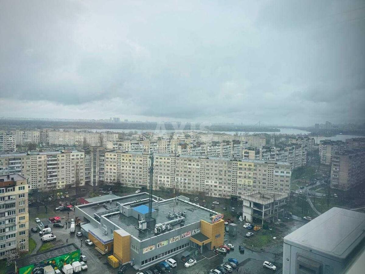 1k apartment pr-t Geroi'v Stalingrada 53Б8