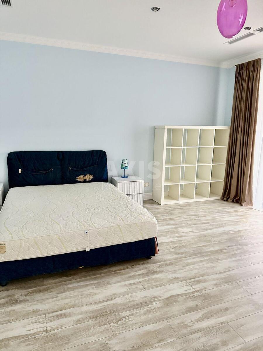 House vul. Jaslyns'ka, 770m2, Kyiv city6136613