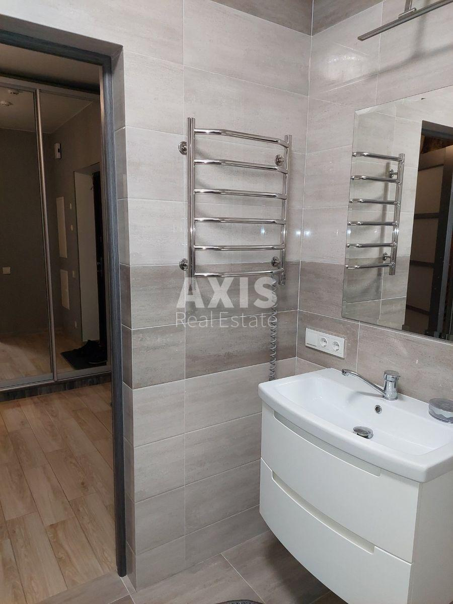 1k apartment pr-t Komarova Kosmonavta 46В3