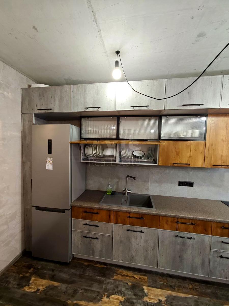 1k apartment vul. Revuc'kogo 4060663