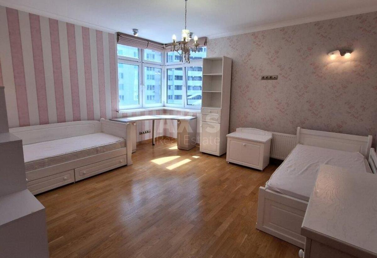 3к квартира ул. Драгоманова 2А