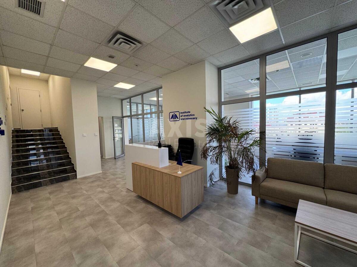 Office vul. Shovkovychna 42/44, 225m2566210